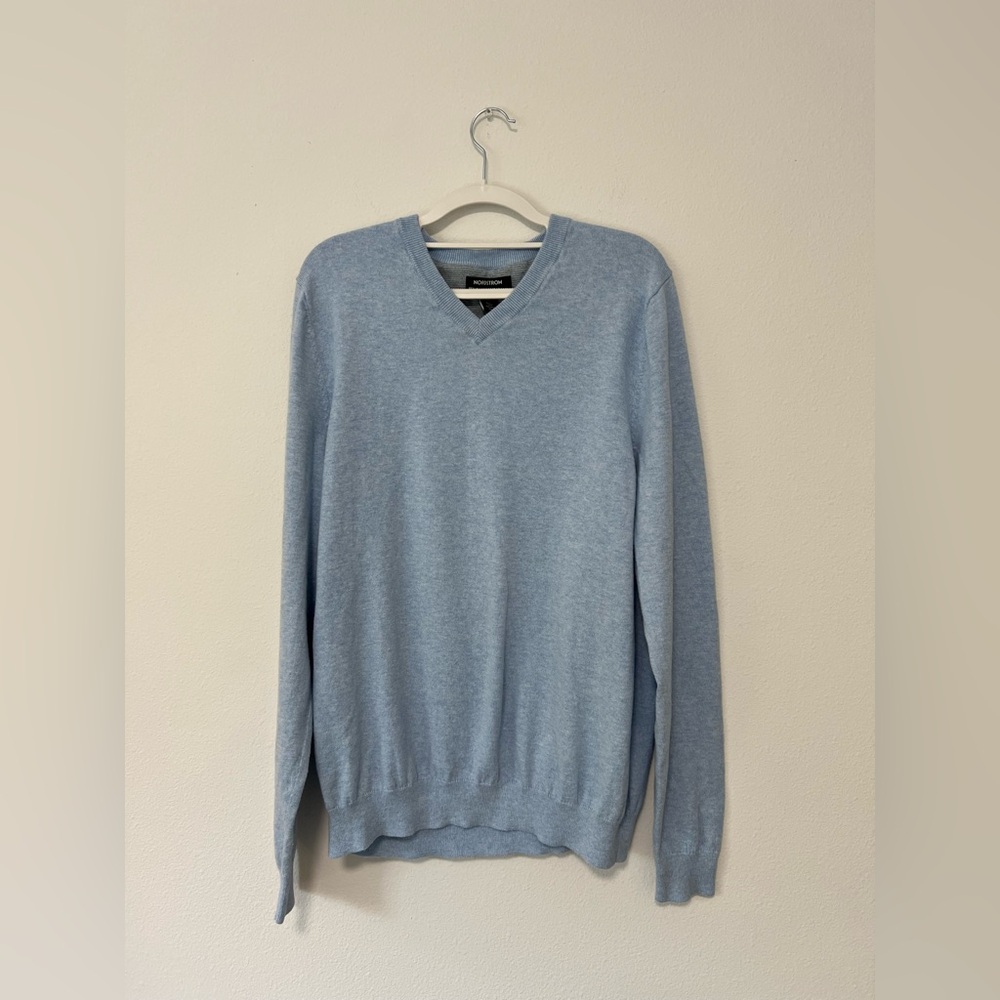Nordstrom Men's Sky Blue V-Neck Sweater